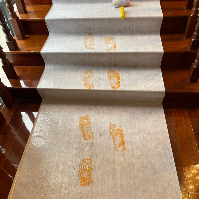 Self-Adhesive Anti-Slip White Sticky Tile Mat Synthetic Floorliner for Floor Protection 160GSM-220GSM